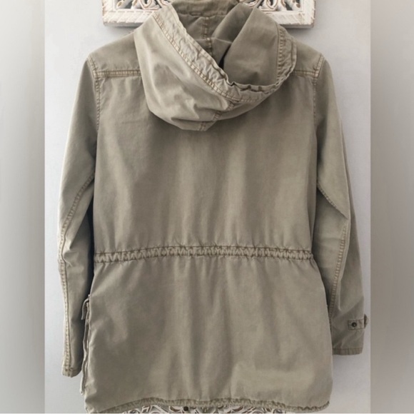 ❤️Aritzia Talula Trooper Utility Cargo Drawstring Hooded Jacket - Picture 3 of 5